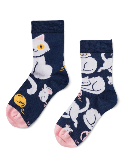 kids-socks-playful-kitty-1-48/48d9dc63dec0e73fed447ae68bc3994305b6239d