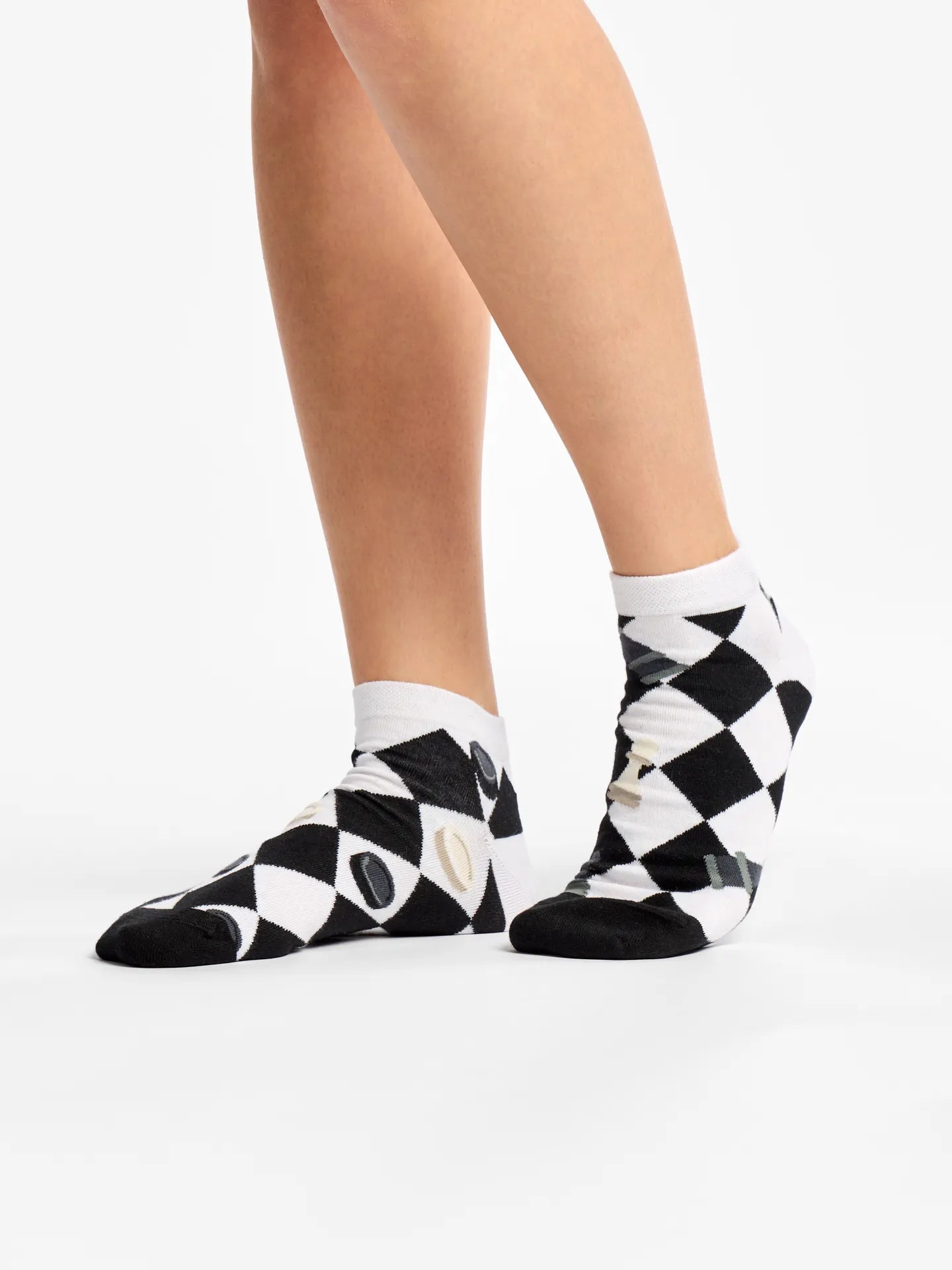 ankle-socks-chess-checkers-1-b1/b10cd8603c2eea2893d901b8872ad4e2eb87977f
