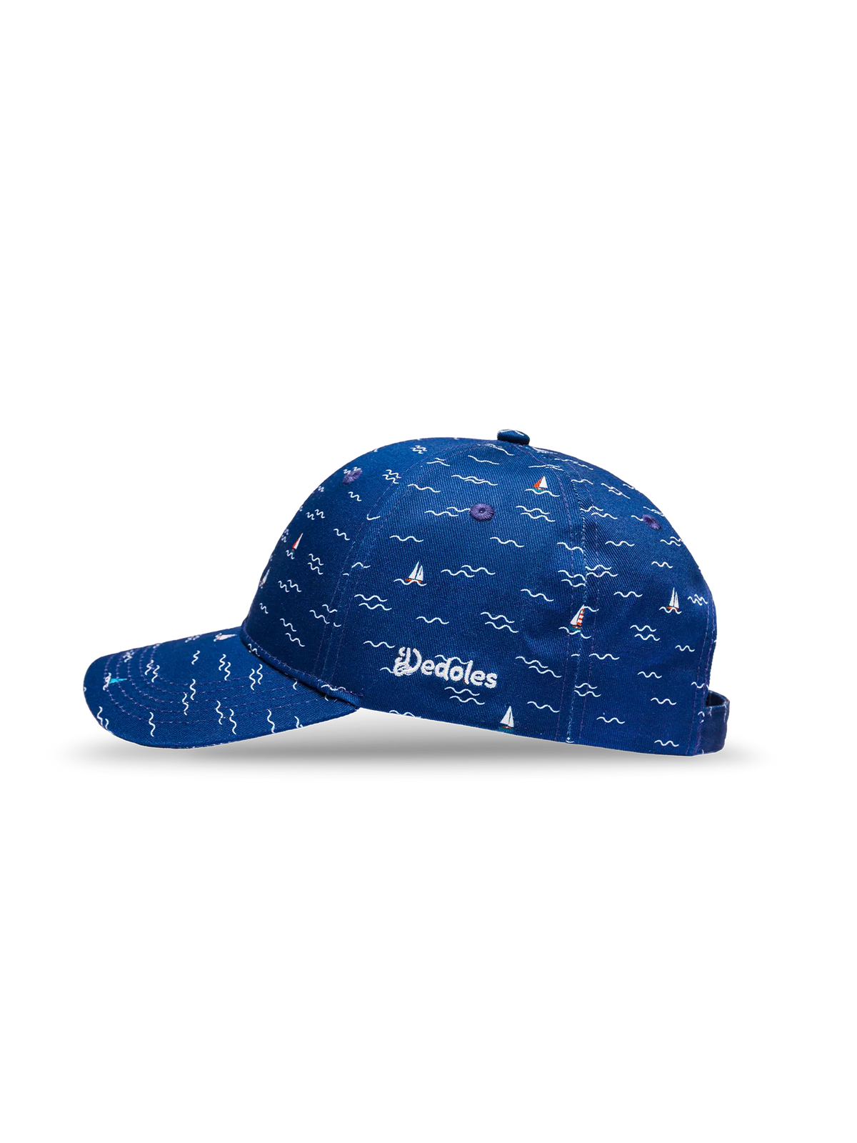 cap-sailboats-on-the-sea-7b/7bc4cbfde2f9076029d394a3269d6ba9ed54d7be
