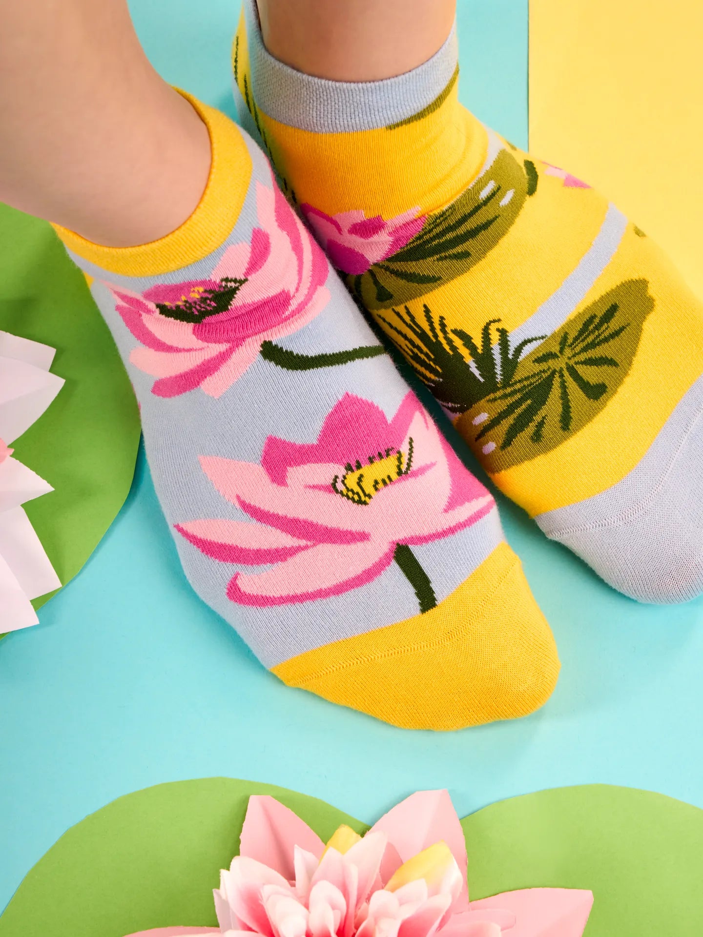 ankle-socks-water-lily-1-e8/e876bc1a0e702fcd257ffacca5a6439f48f87c59