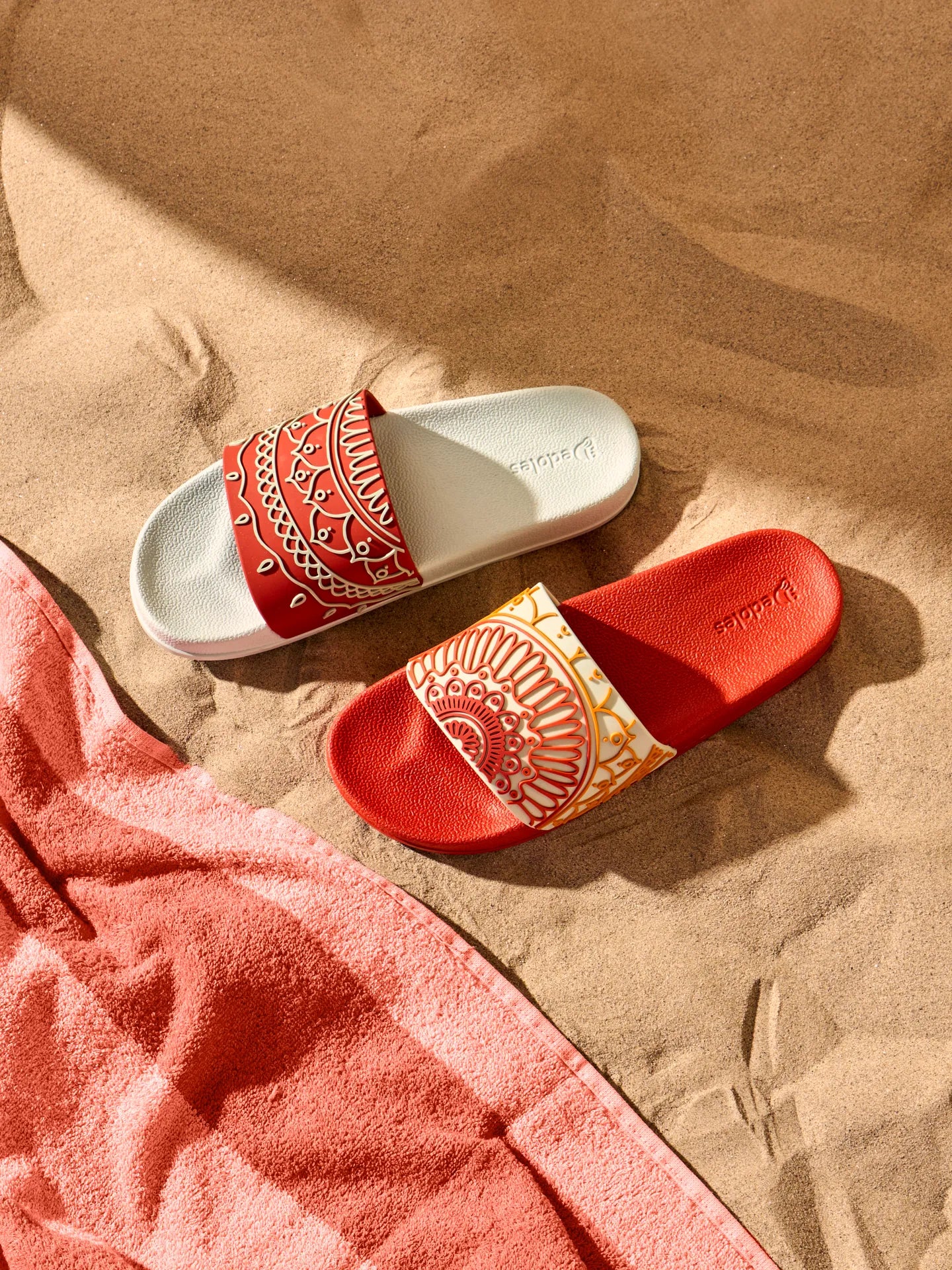 slides-ethno-mandala-cc/cc6507fed0eab86a3eb75e9f5f57eed69e4a7b83