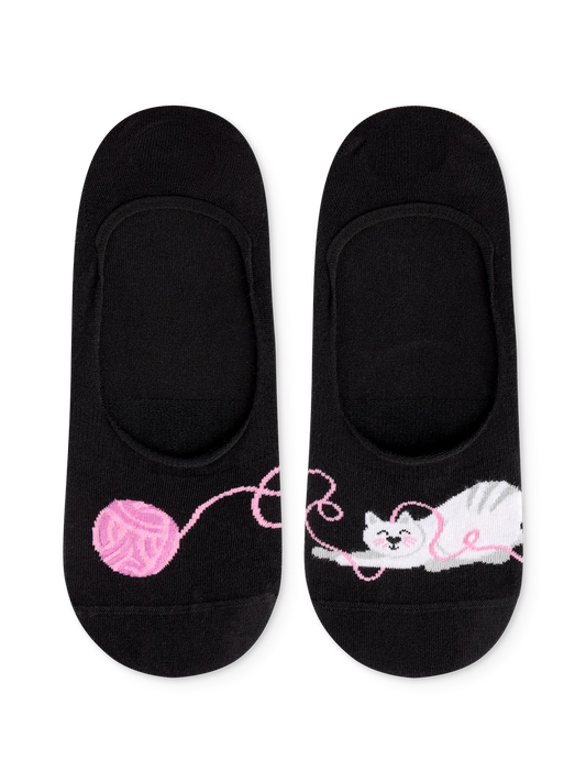 no-show-socks-cat-ball-80/802aca9a222642ec55df579b48f08a20b48a2ba1