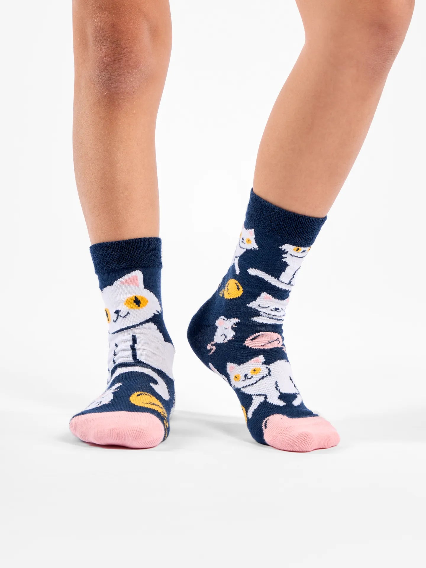 kids-socks-playful-kitty-1-9d/9db30cba47e75a0ebd2a6b4471d5cf986228ddcb