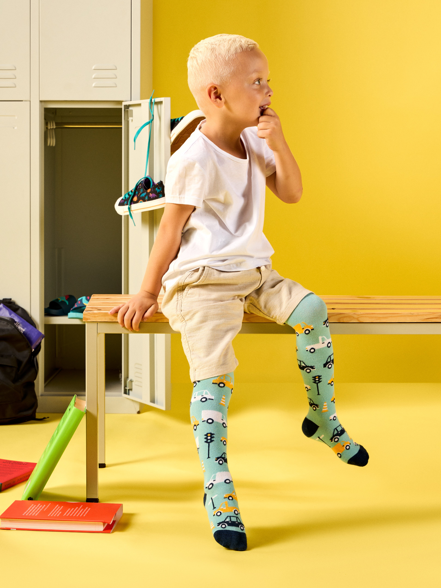 kids-tights-car-traffic-78/787b8b490e0bf74cb4f3091a43af77c45b06578d