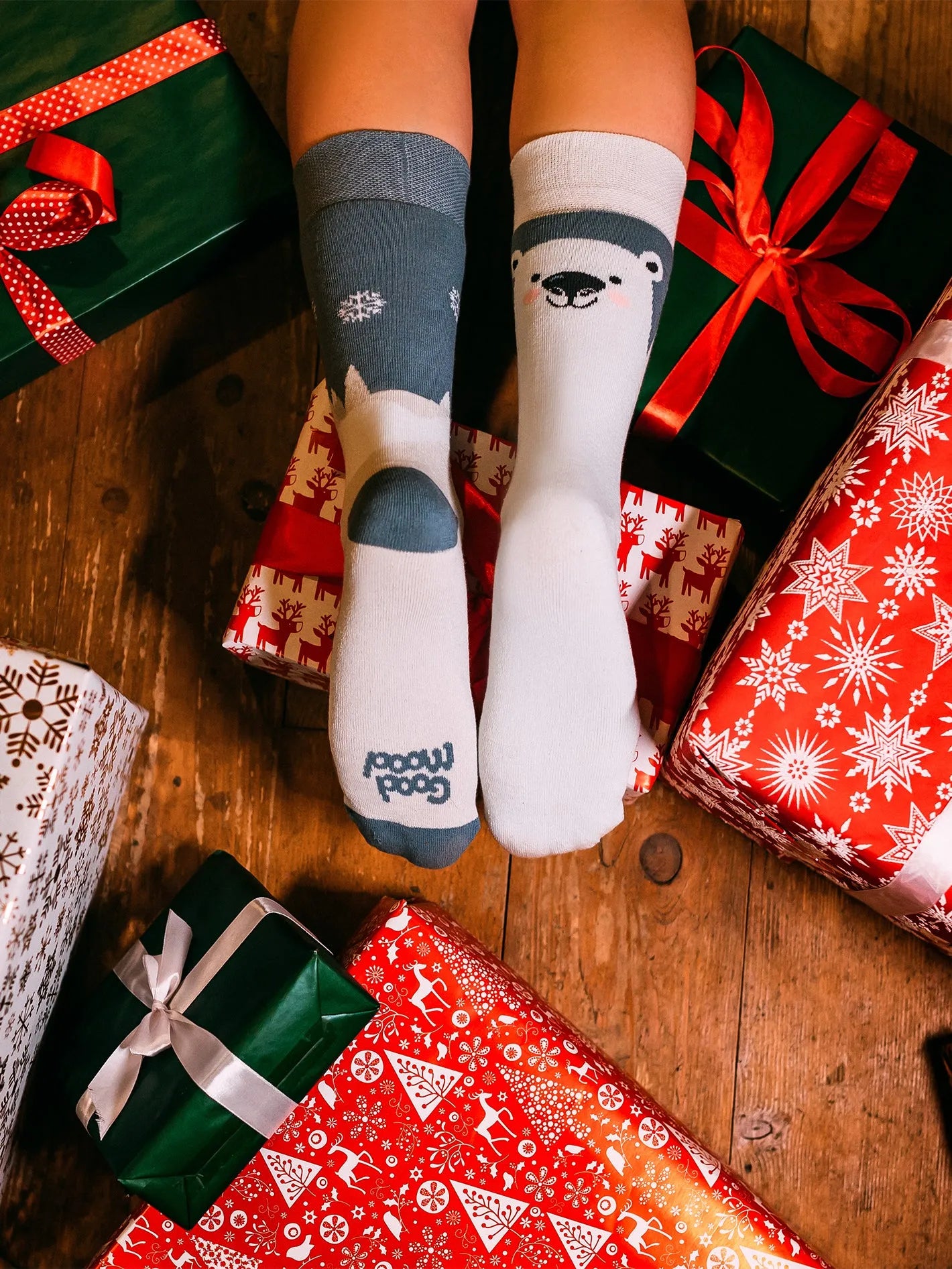 warm-socks-polar-bear-1-cc/ccce6923d24b83eaa2b6bb2476f365756a17ca67