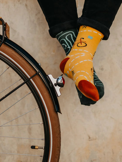 regular-socks-on-the-road-1-97/9769c91a199e9aea3447f03424c756ddf1dc2f71