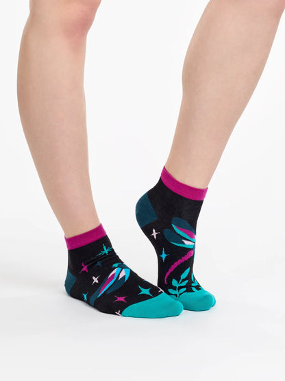 ankle-socks-dragonflies-at-night-1-24/24460e430333f52035c5a64eafaf2000d5939eb2