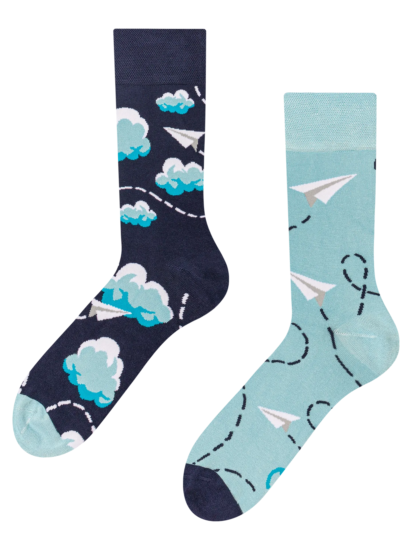 bamboo-regular-socks-paper-planes-clouds-1-7b/7bab7de6cc9e1db9d0ed484c46ab56f82c94c340