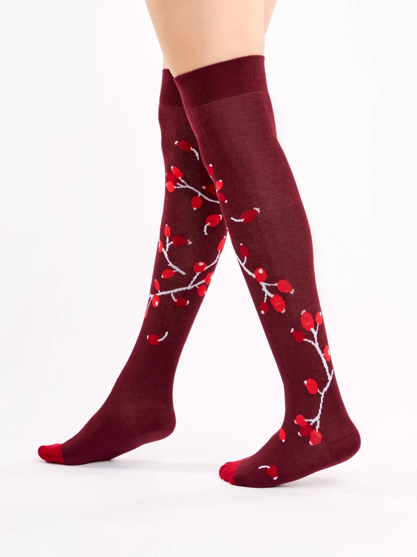over-the-knee-socks-ripe-rosehips-67/67fa94fa7691b45a53c3e069d2b5ec691e50bc71