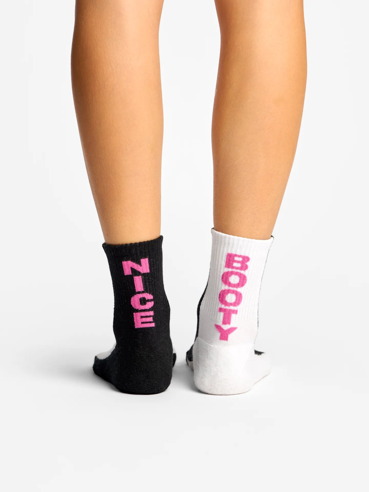 active-crew-socks-nice-booty-02/02b7f65d89664cf6bbc7e4e62c54b65d542f1230