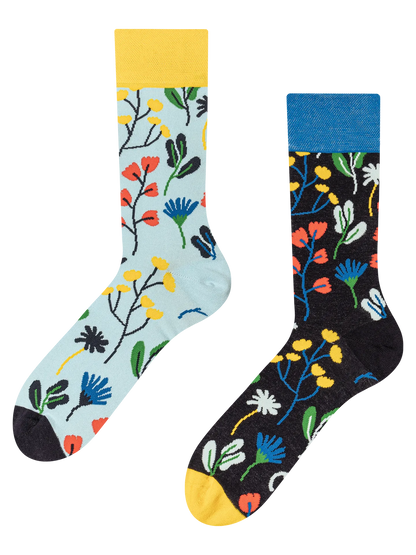 regular-socks-aquarelle-flowers-1-3d/3d4d60d65bceb2743a7f11b7d256d9d2ecb93ac6