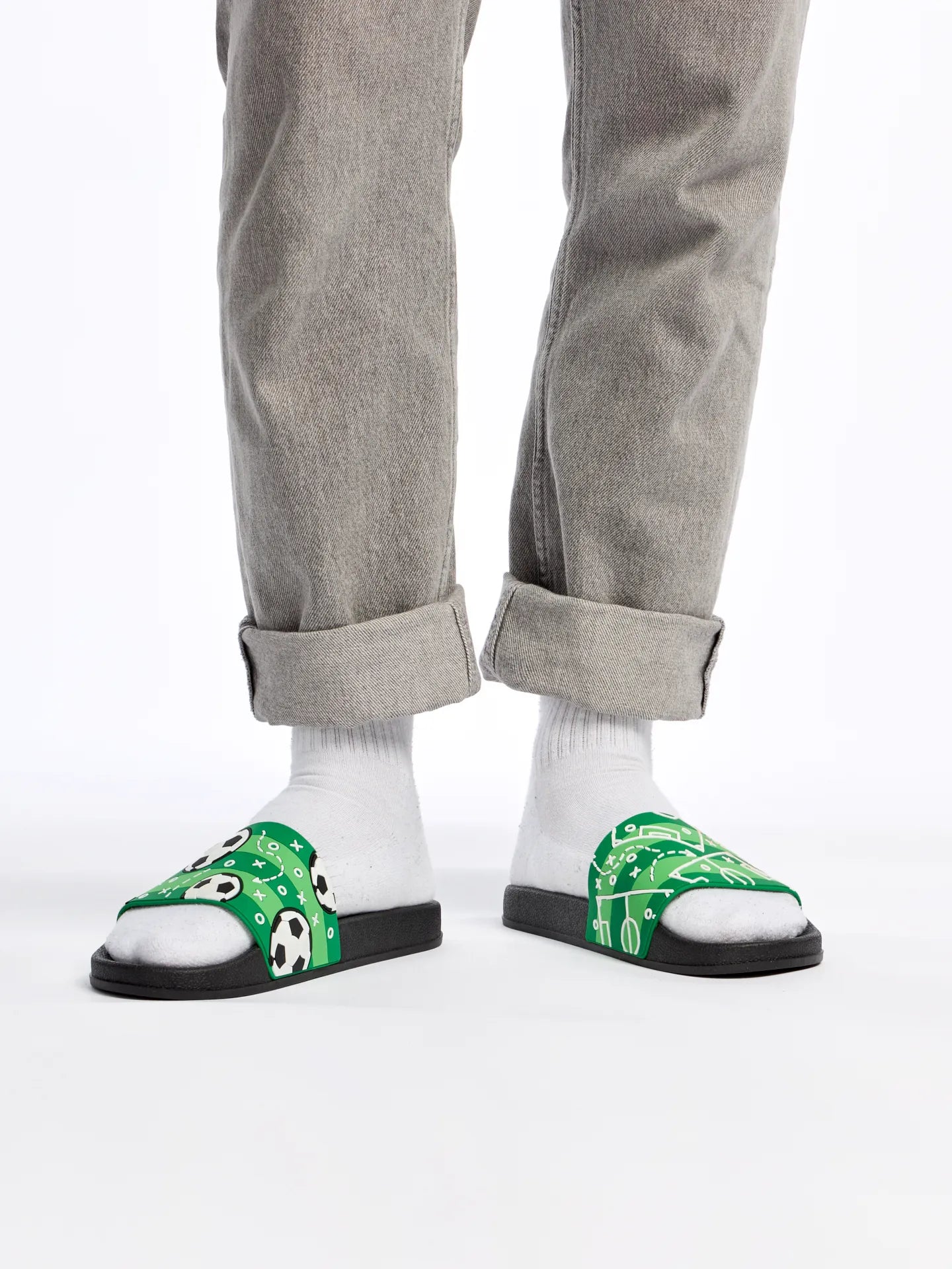 slides-football-pitch-89/894b923c37d09da94d0c7916c53de2aac246d7eb