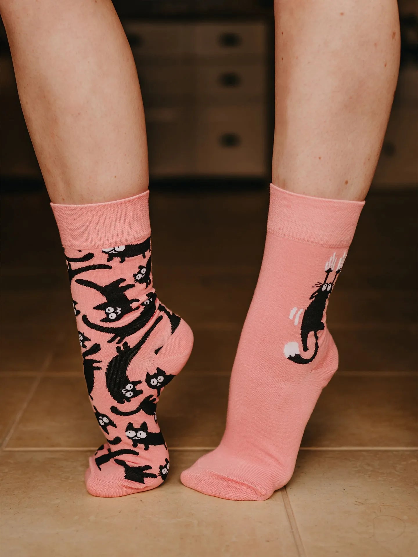 regular-socks-pink-cats-1-7f/7ff1bd8c8ca9d5d57809f49f701df87528e6daf8