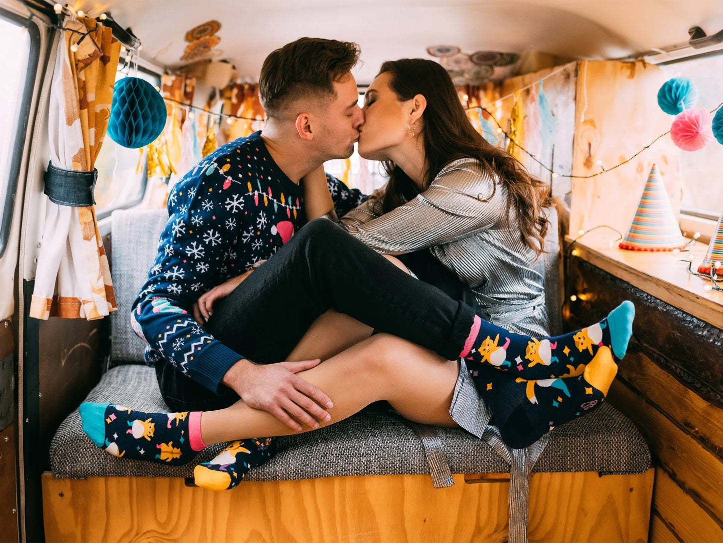 regular-socks-party-hamsters-1-c3/c3805ace0ff14db37de3c74f42ca5db58ac7d245