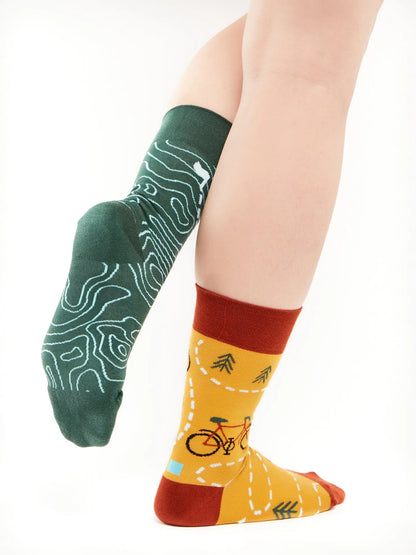 regular-socks-on-the-road-1-c0/c0206e7afdebc02517ad688c797e76cb1a9fd479
