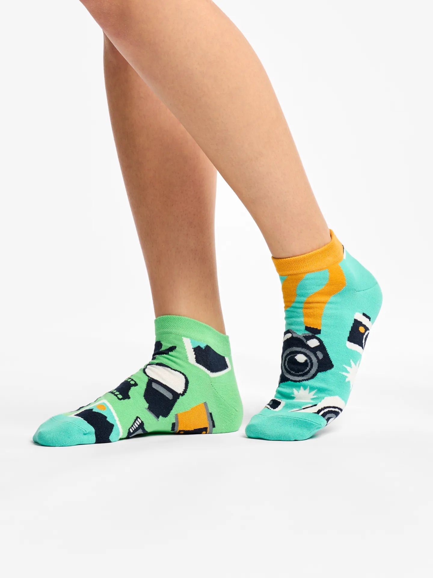 ankle-socks-photographer-1-a5/a54910a836c11f451e3ca050dacb0fa166adf9ee