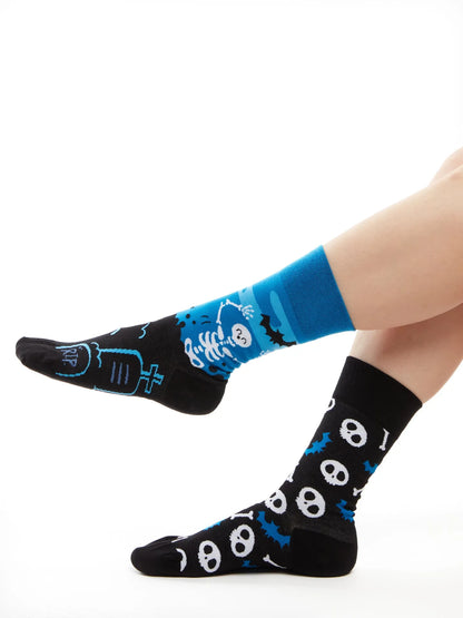 regular-socks-skeletons-1-01/01d63c7026083948d1dd0ff2e88d8cfff09d85c4