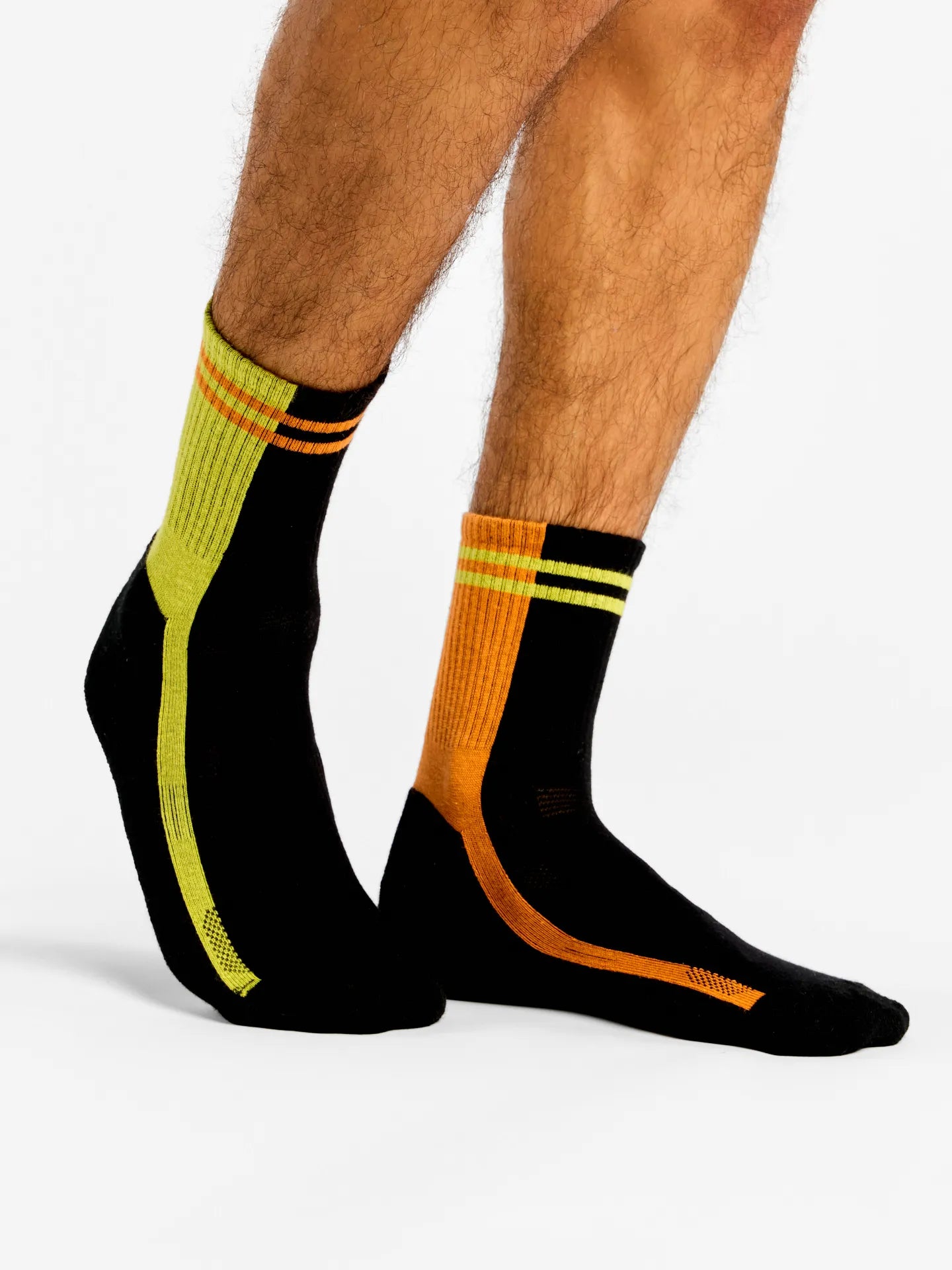 active-crew-socks-lime-magenta-stripes-be/be173a4a84403c0a2aac6405e0ffcb18204f1094