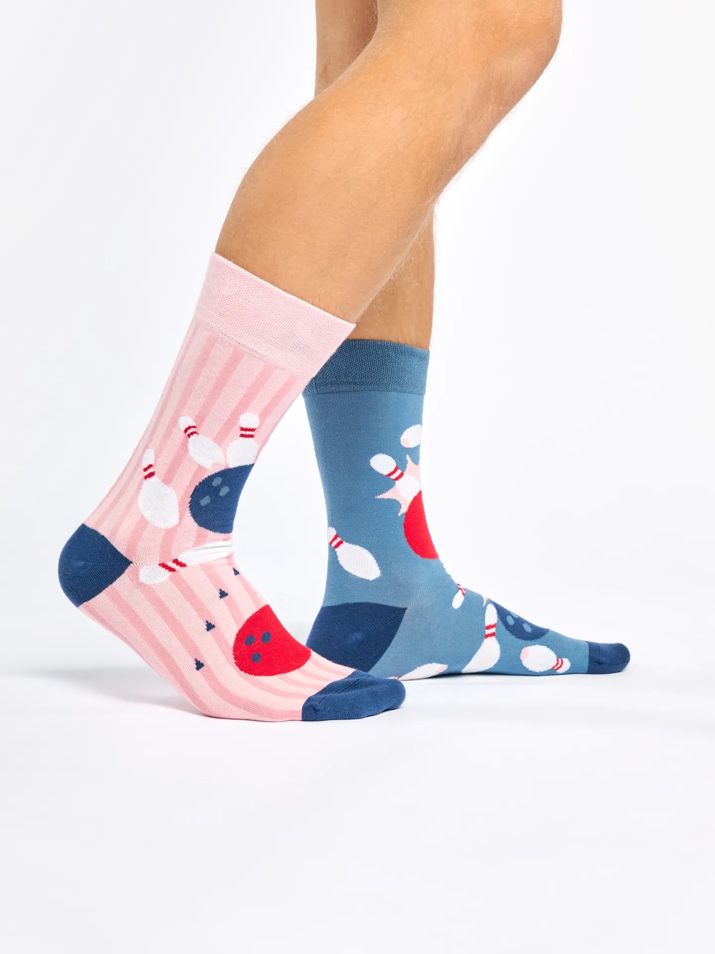 regular-socks-bowling-game-1-48/48e12f11bebca7735643986b87669dc3ed8f23f4