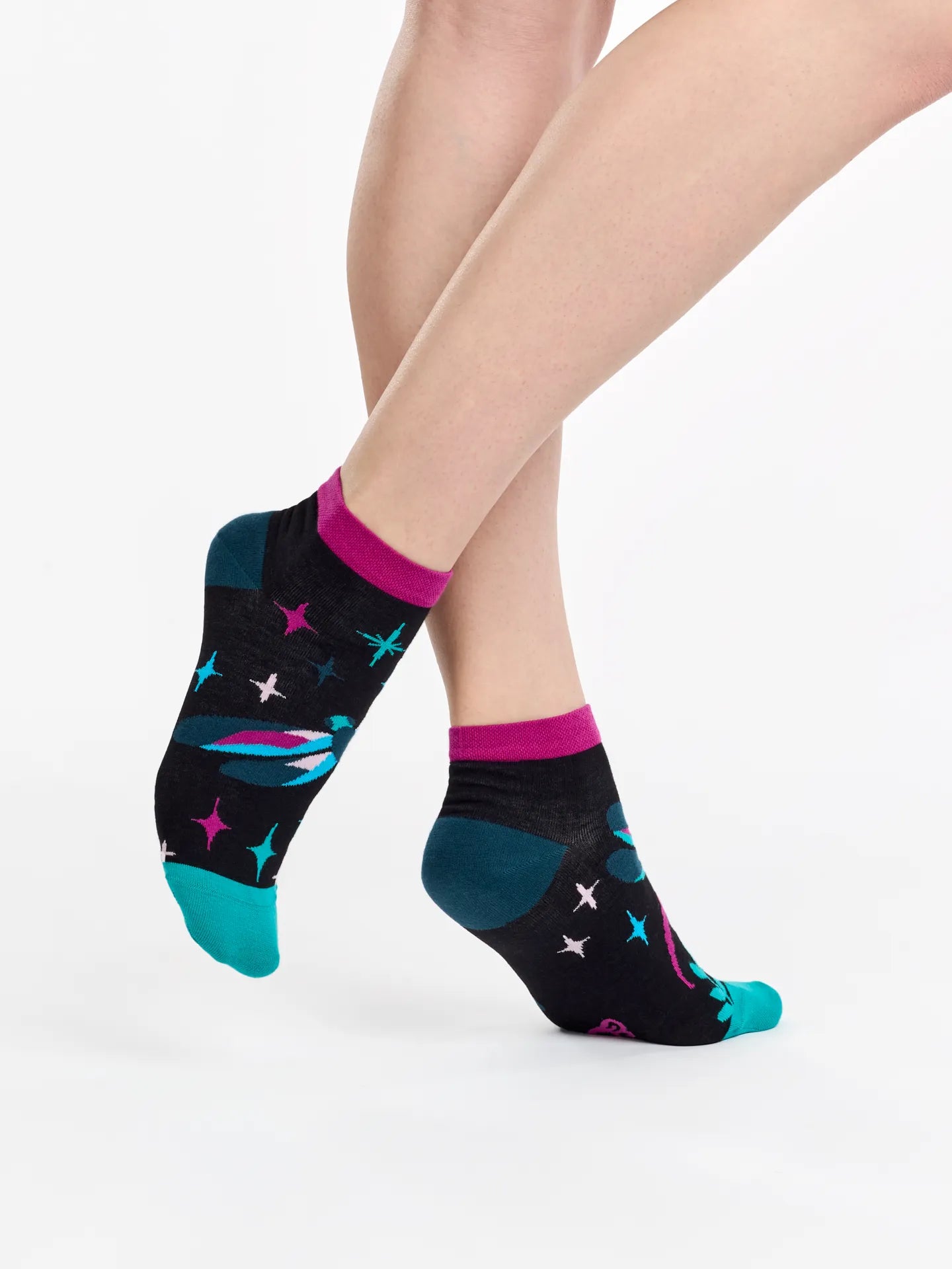 ankle-socks-dragonflies-at-night-1-db/dbb8bc8049e814e703f636b35e232eb68562c4c7