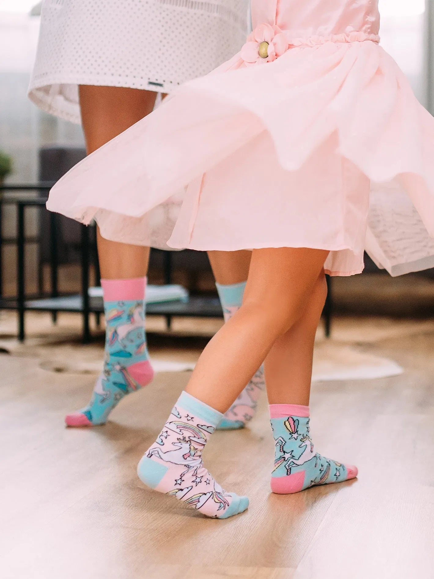 kids-socks-rainbow-unicorn-1-b2/b2bb1f4cb4b01aef22ab25dd0289915403a2d35a