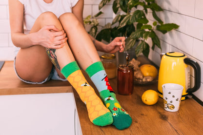 regular-socks-beehive-1-ce/ce4c9254f71bbc1655b2493e57f275e56fe43256