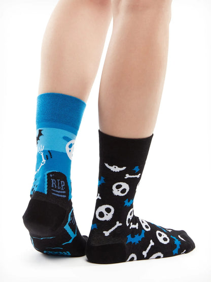 regular-socks-skeletons-1-21/214bb3cfd5c0309654744250349cf44065cf5ed3