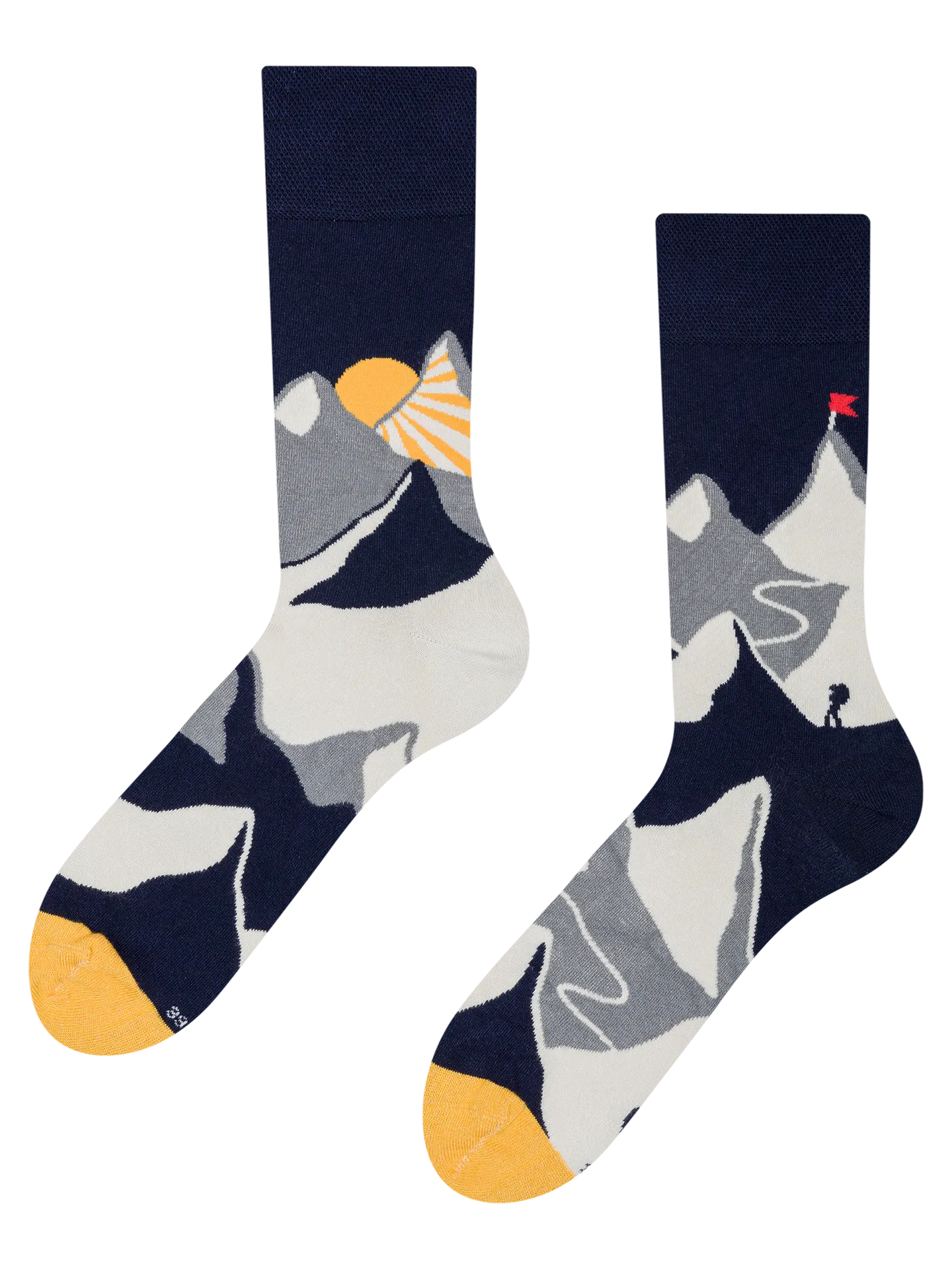 bamboo-regular-socks-mountain-sunset-1-91/91dedce42afd0e34f6329ef0f83b8bfff3eacb89