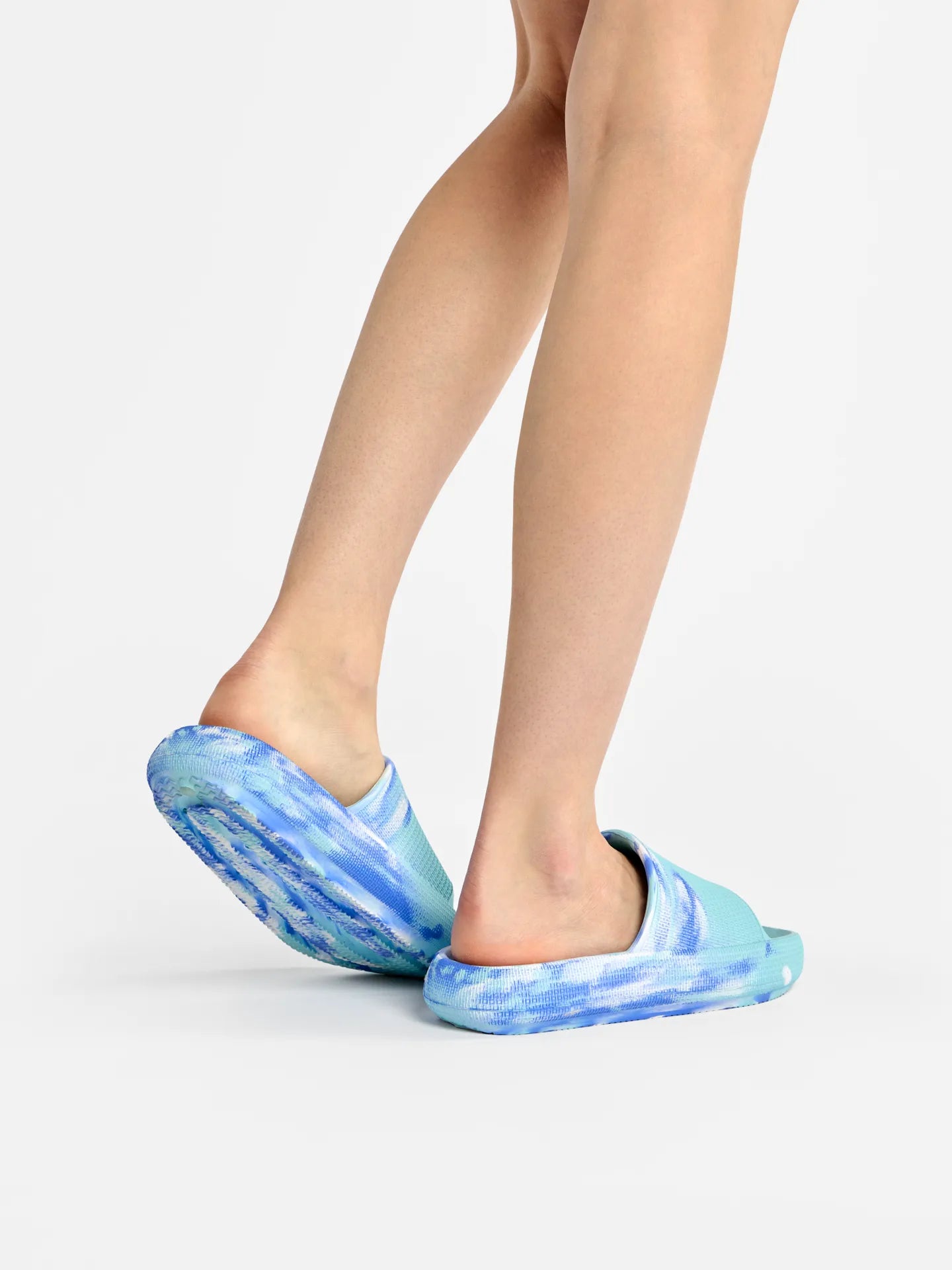 blue-marble-womens-platform-slides-68/688436ae51a218bf2e4c0e5bee0420256317ef03