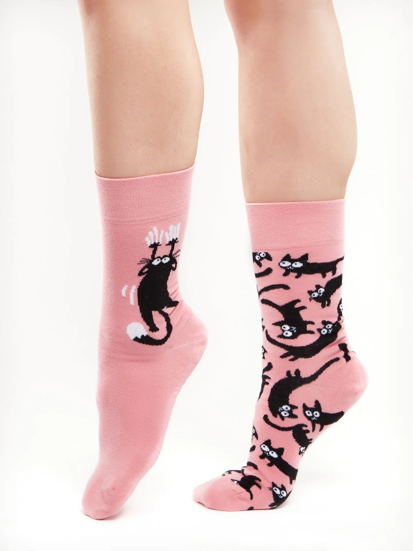 regular-socks-pink-cats-1-6c/6c7ce228ed8f3486c0dc27f95899f36a978b51d5