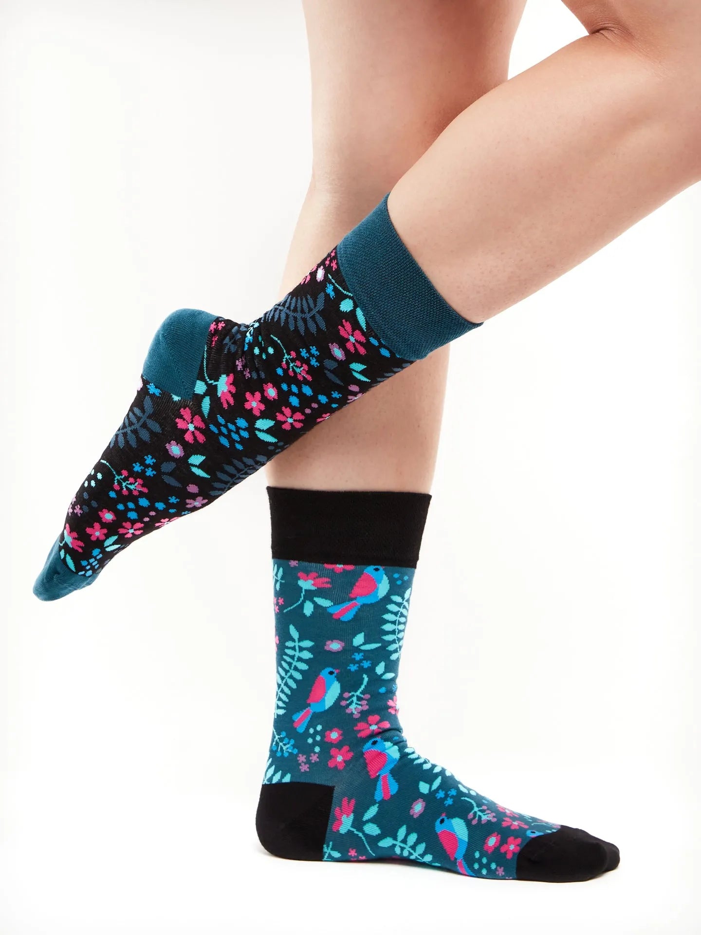 regular-socks-secret-garden-1-12/129892524bcaddf719f26408999e035a1a677106