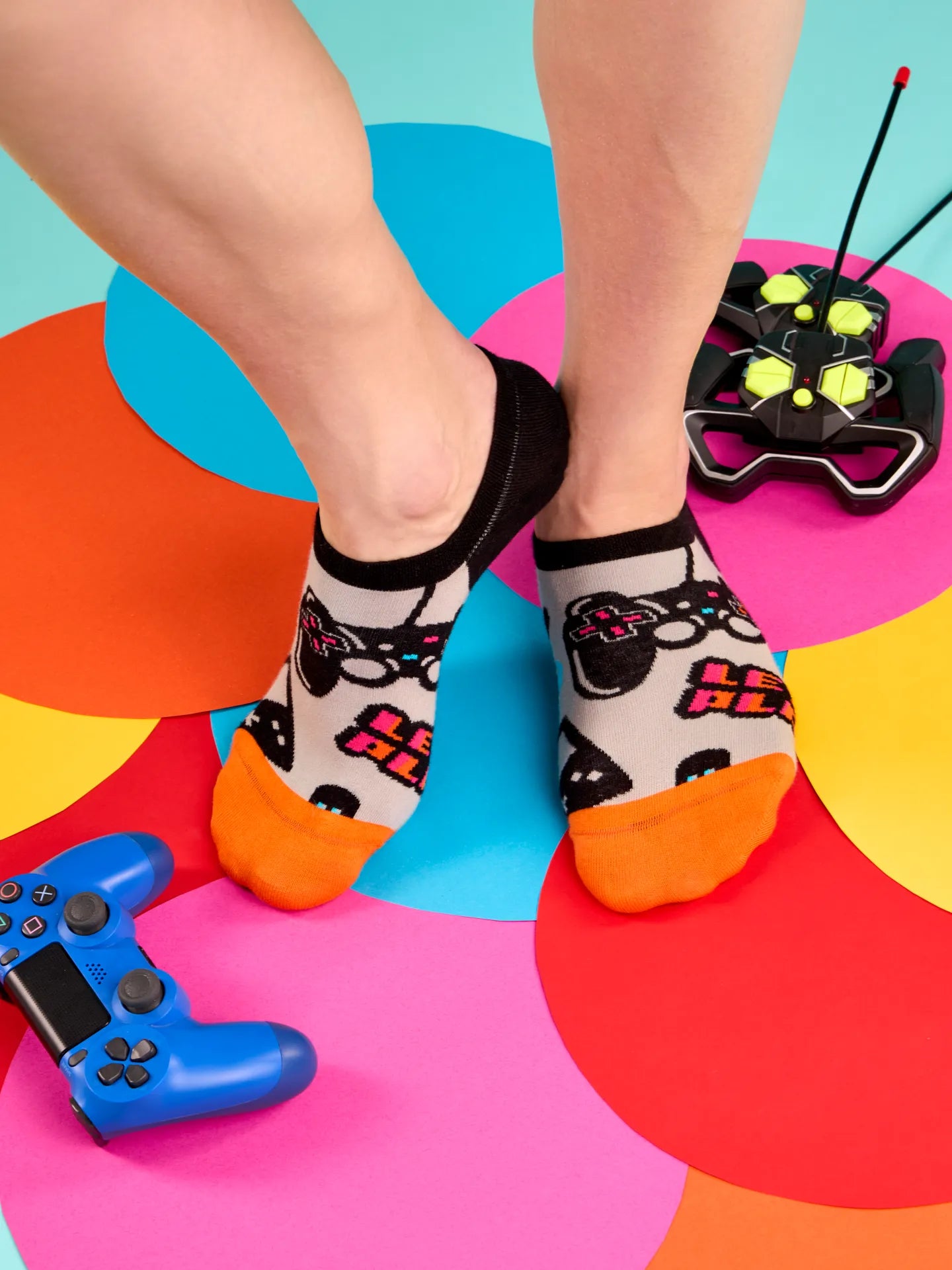 sneaker-socks-gamer-1-ca/ca121a7ed4b9490da5d1ee479f83d102430777a5