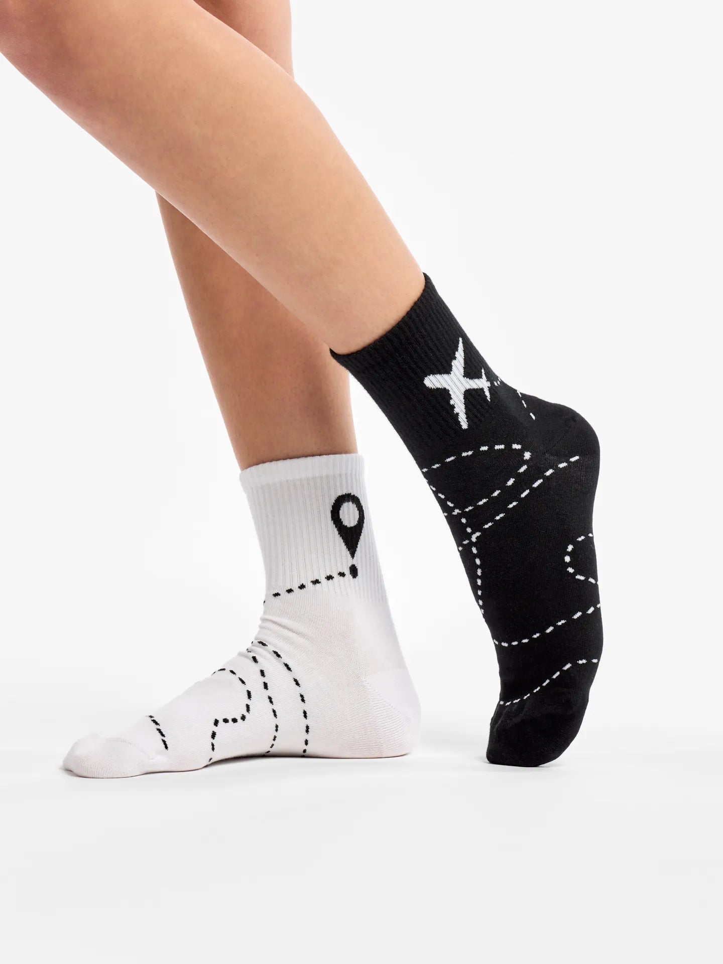 crew-socks-plane-route-1-c0/c064eab69da2947d2fd5d295729b4bcd1a1f6501