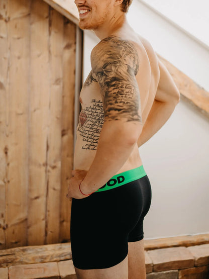 black-mens-trunks-32/3230440dc9fcb1ff48704f2fcdfc93953d9f3e71