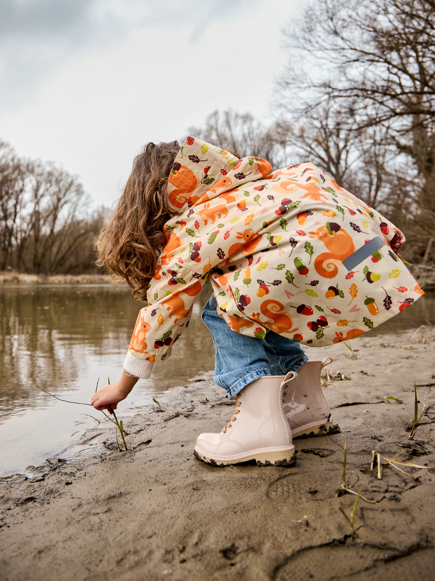 kids-raincoat-squirrel-nuts-21/21062f502833f701b6ddabfeecca476e5b6c849d