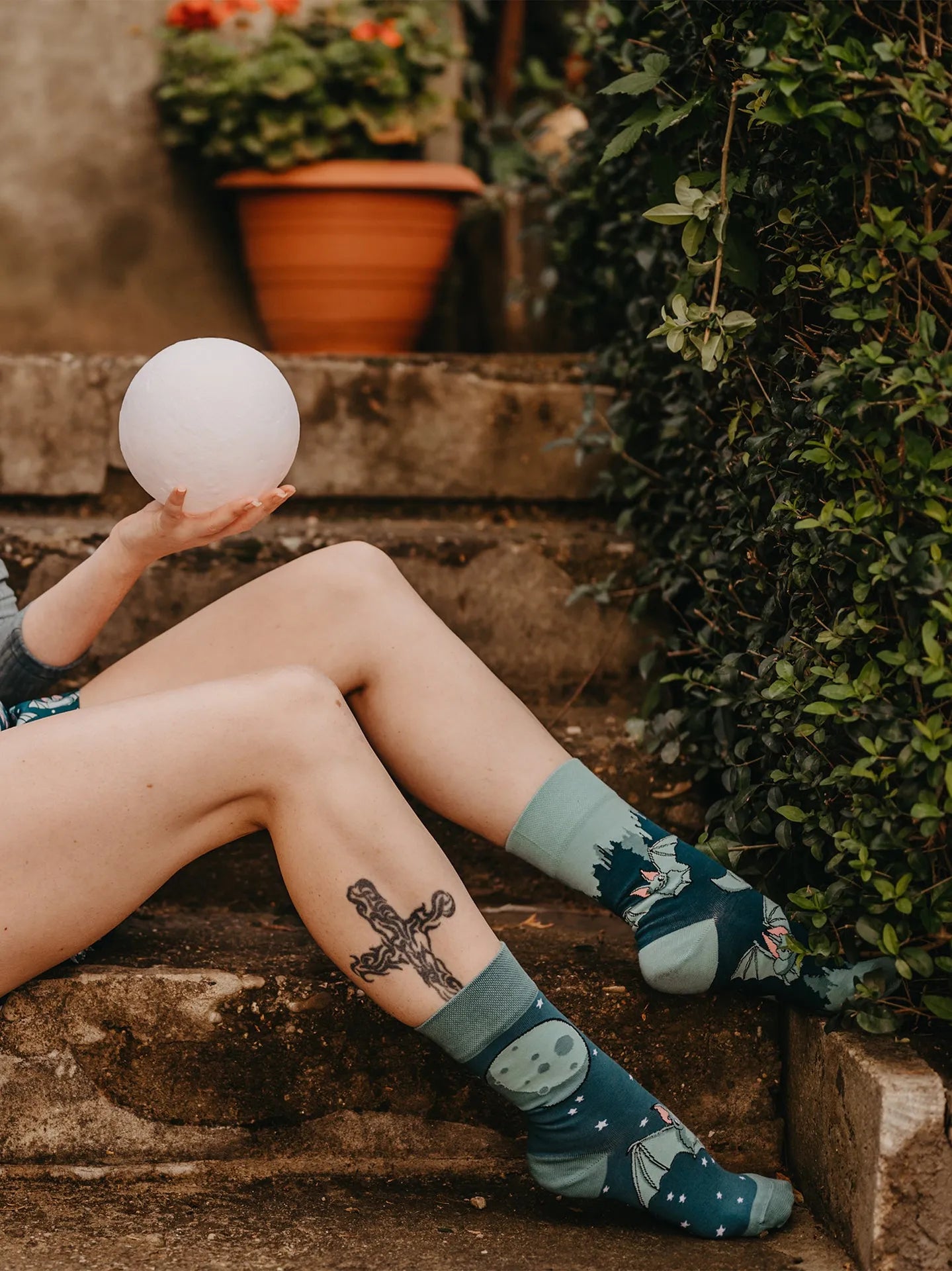 regular-socks-bats-in-the-night-1-8f/8f6748ab1d8cc8d93f03cfdcc8fd1a19453585ba