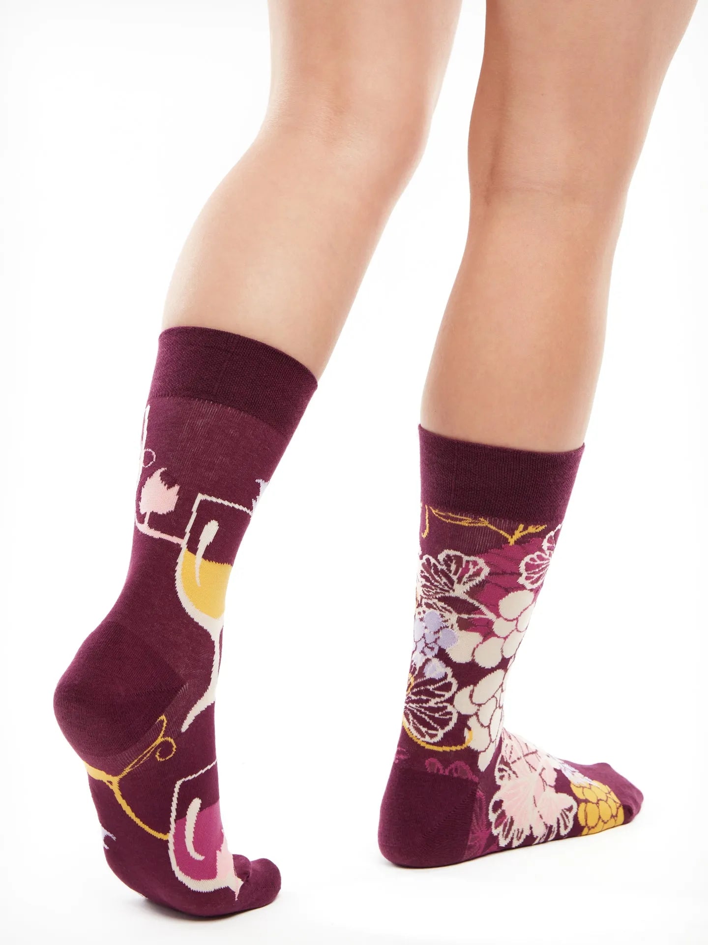 regular-socks-red-wine-1-9a/9a82c3101fbe5abd4bc72951a8e1361ea9dab7a7