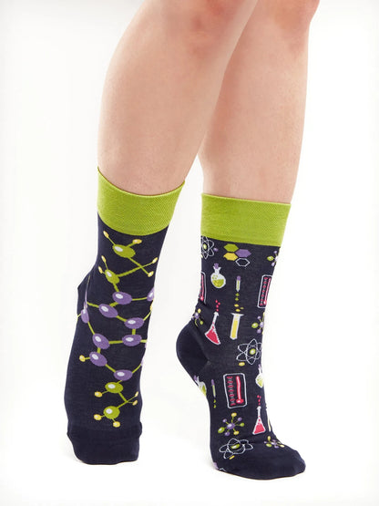 regular-socks-chemistry-1-94/94a5b9bb568207f0726316c7c82b414225f6e413