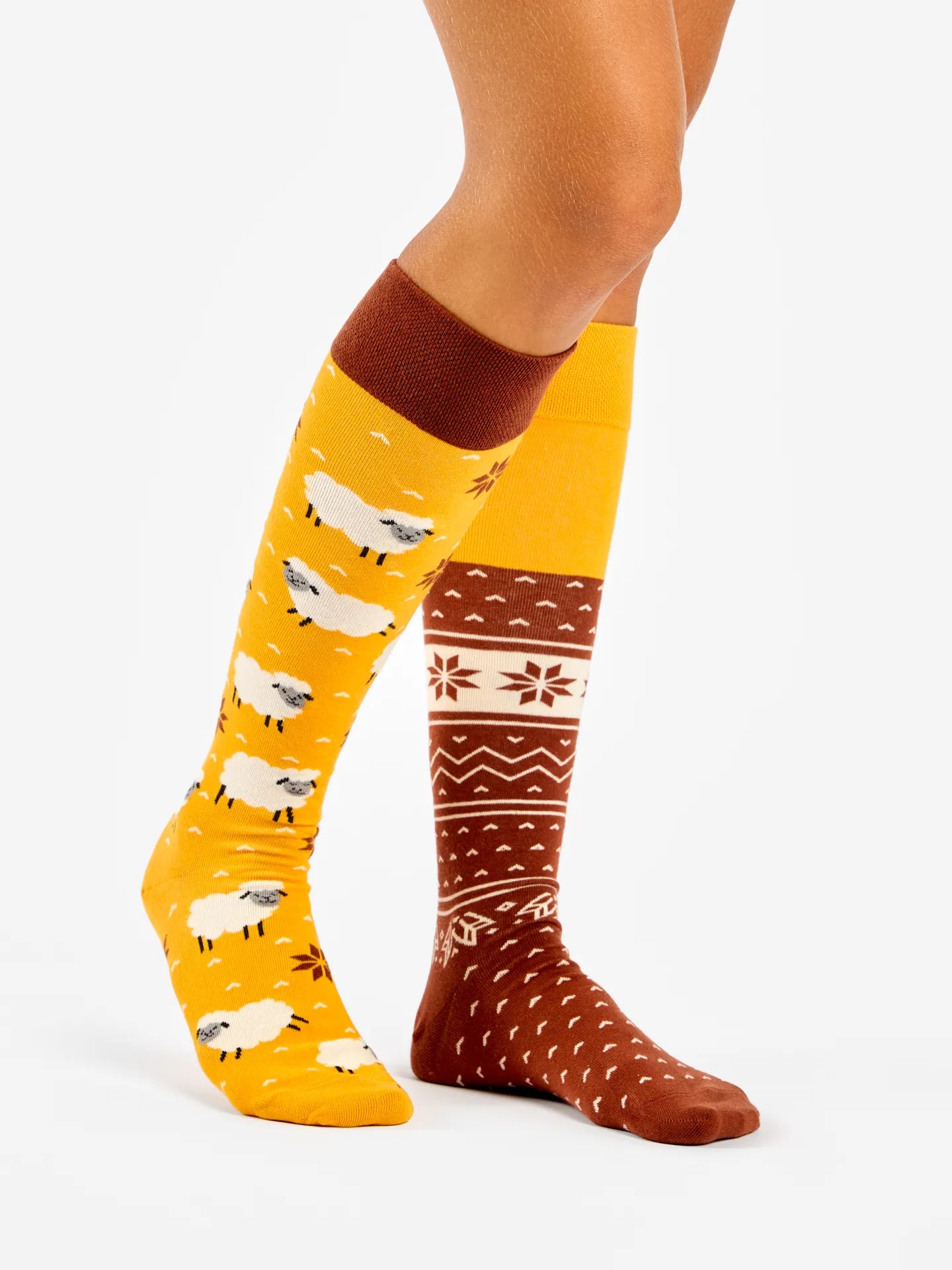 knee-high-socks-sheep-in-a-sweater-27/27acdb56a4e96bc278842afc3c45328566fd7cf8