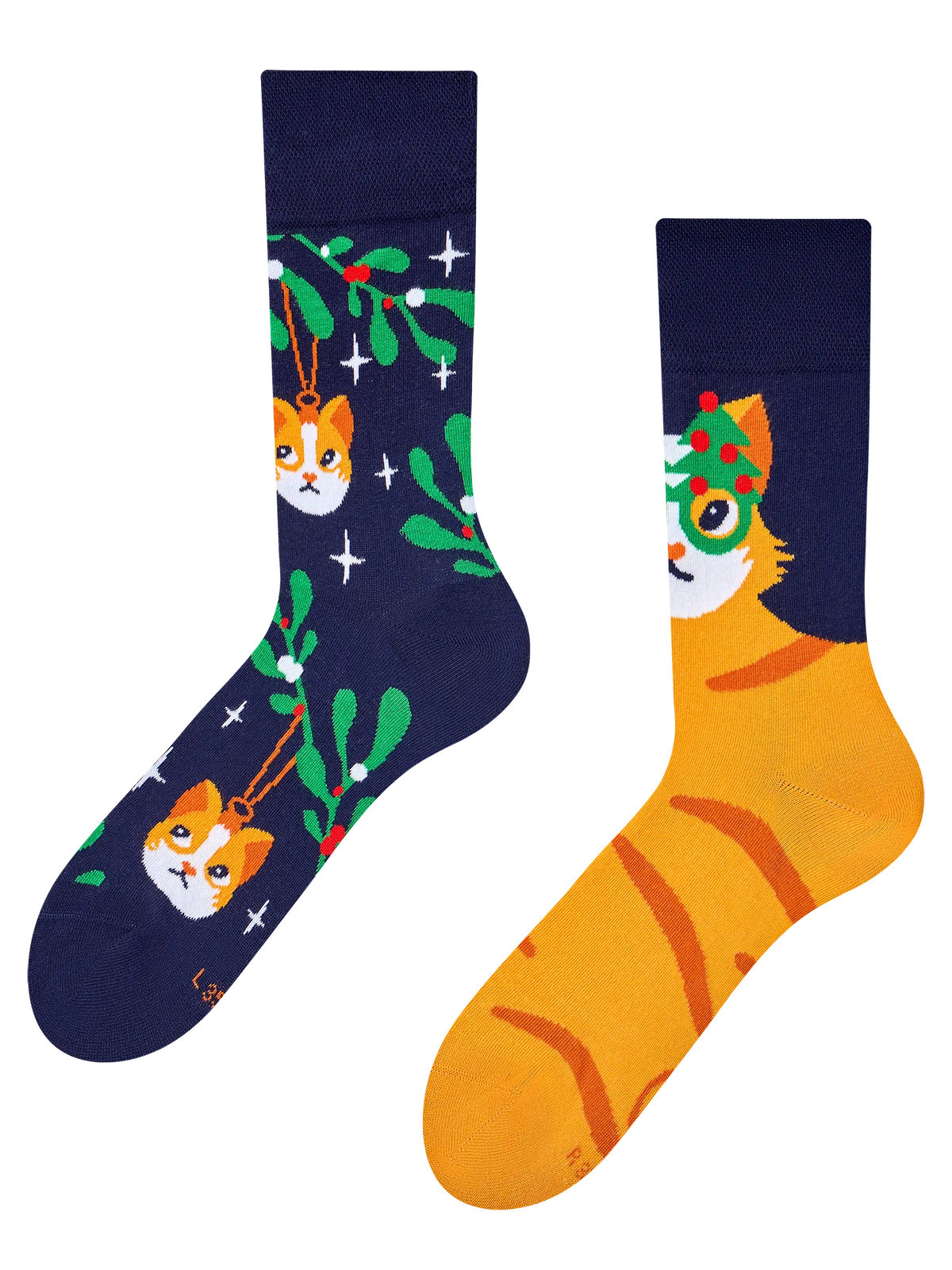 regular-socks-christmas-cat-f6/f67b080ec94b97227c7e062e6ad7d1af40f6bd80