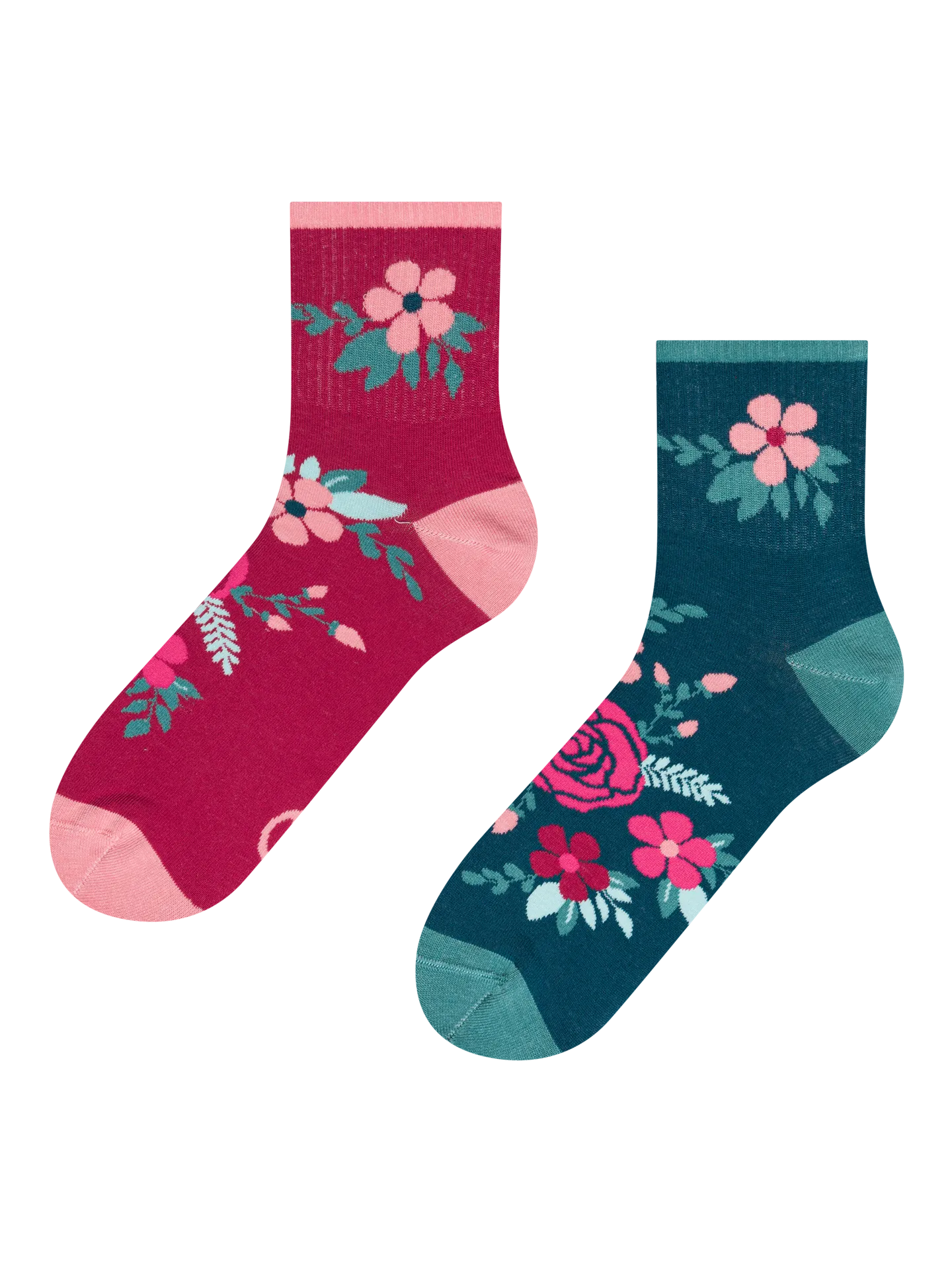 crew-socks-rosehip-flowers-1-7b/7be959484c0bdb78d989f58bb69106ccfbce28f2
