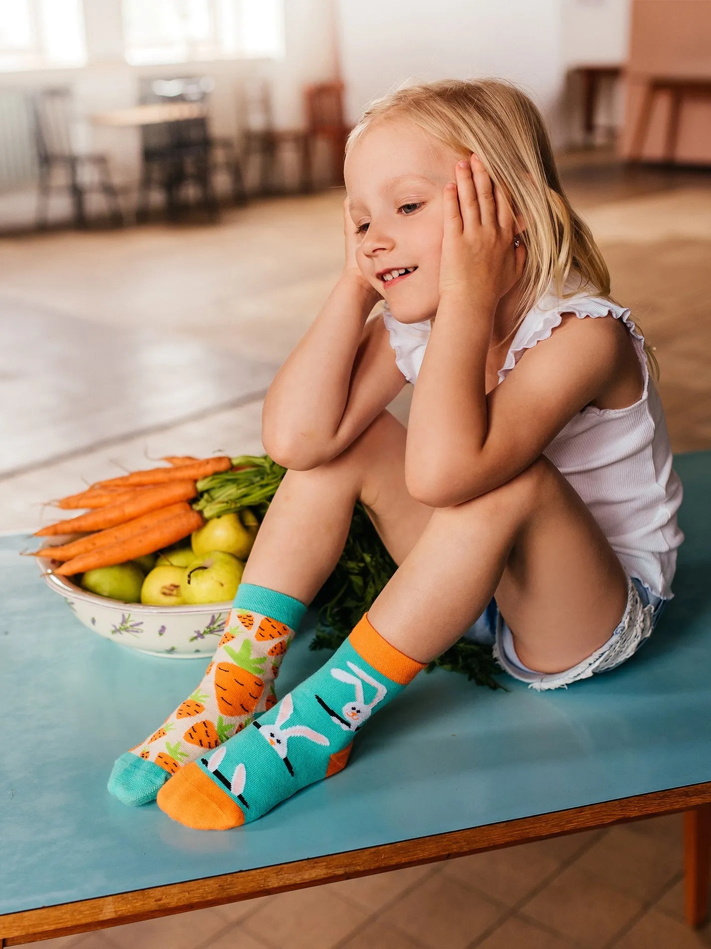 kids-socks-carrot-rabbit-1-61/615eac42b5f5f38d999e171e54d5213a74469563
