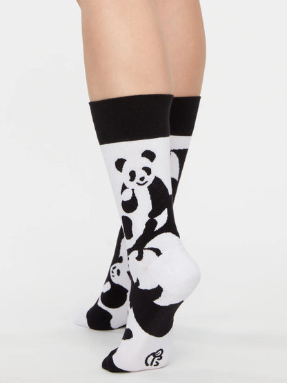 regular-socks-abstract-panda-1-10/10e8a6809f2fd2a1b3ff4da66f3035611a78a931
