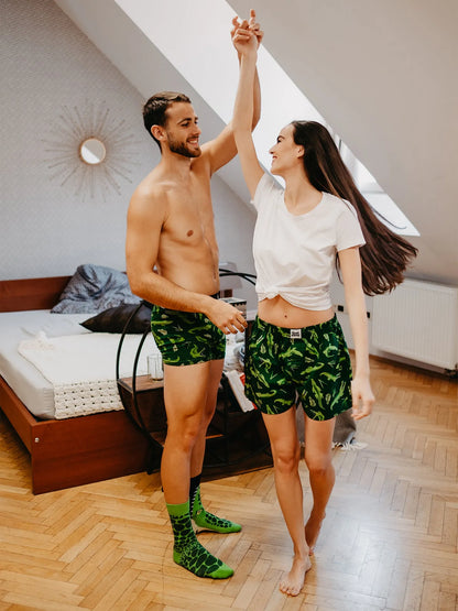 regular-socks-crocodile-fe/fe8d533b2dd48d9397367b924cce59768196ad9c